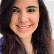 Soy abogado no homologado en la UE, pero con experiencia en docencia universitaria. Tengo pasión por la enseñanza y doy clases online en un instituto sobre Derecho Civil